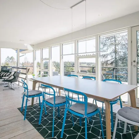 Four-bedroom In 7