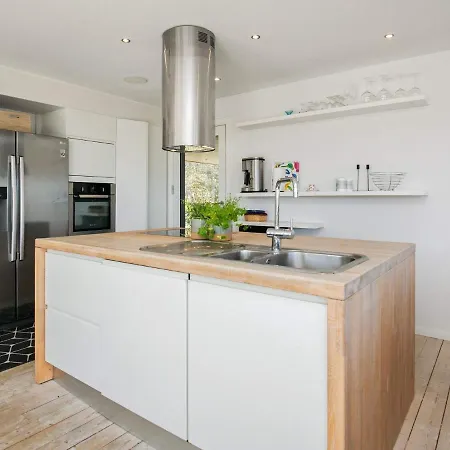 بيت للعطل Four-bedroom In 7 Brovst